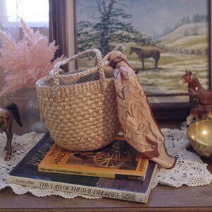 Cute Vintage Cottage Hand Bag